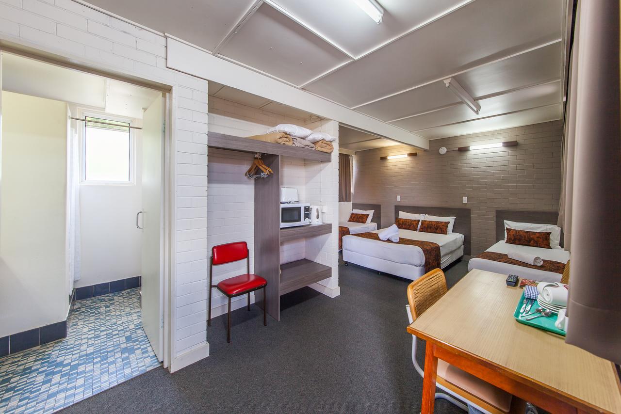 The Australian Hotel Murgon Exterior photo